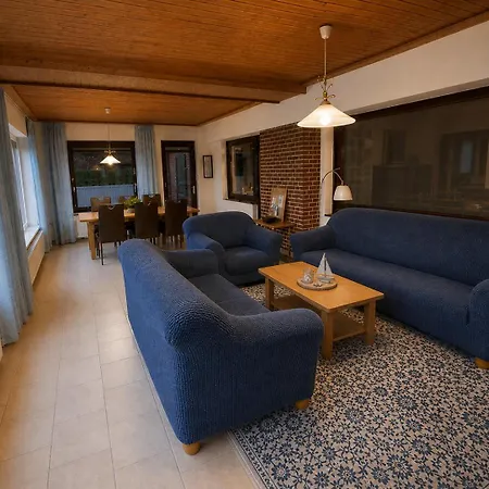 Haus Sonnenblick - Strandnaehe, Schillig, Inklusive Bettwaesche & Handtuecher بيت للعطل